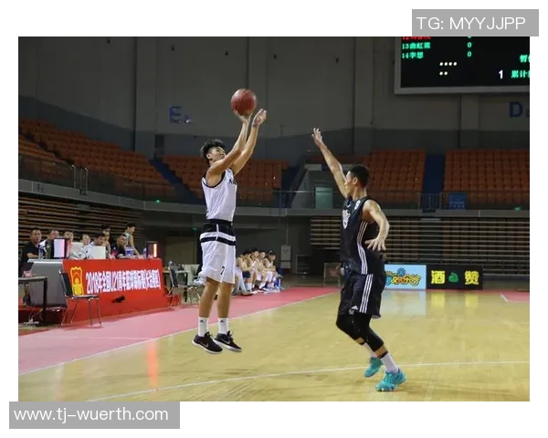 巨人篮网球迎战阿德莱德雷鸟精彩对决展现篮球魅力与团队精神